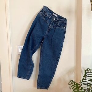 Z1975 SLOUCHY BELTED JEANS - ZARA